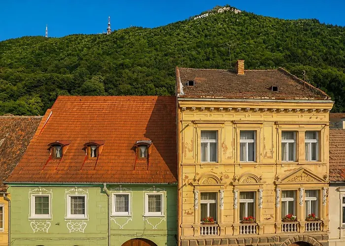 Rooftop Proprety With Large Terrace & Stunning Views - Brasov